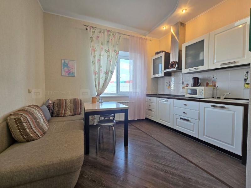 2-комн. квартира, 55 м², 4/16 этаж