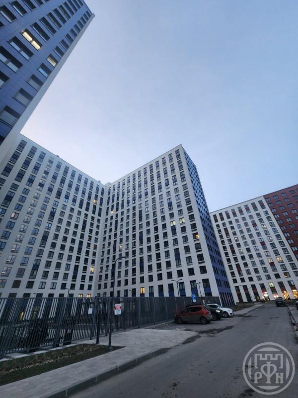 2-комн. квартира, 67.1 м², 14/18 этаж