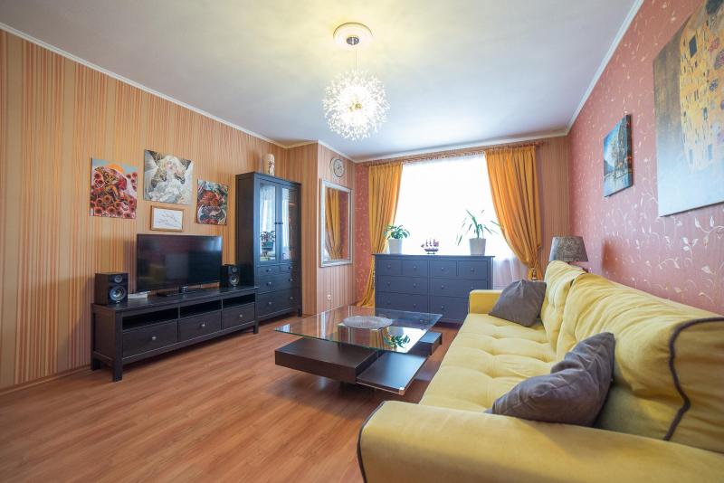 2-комн. квартира, 71.7 м², 7/7 этаж