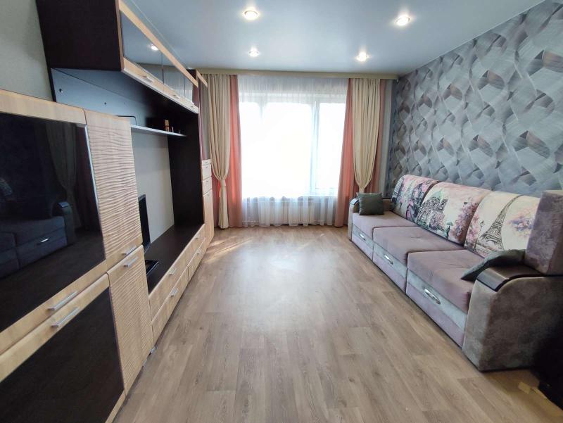 2-комн. квартира, 50 м², 2/5 этаж