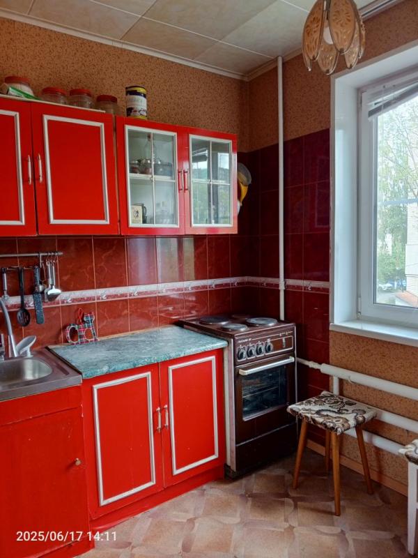 2-комн. квартира, 45 м², 3/6 этаж