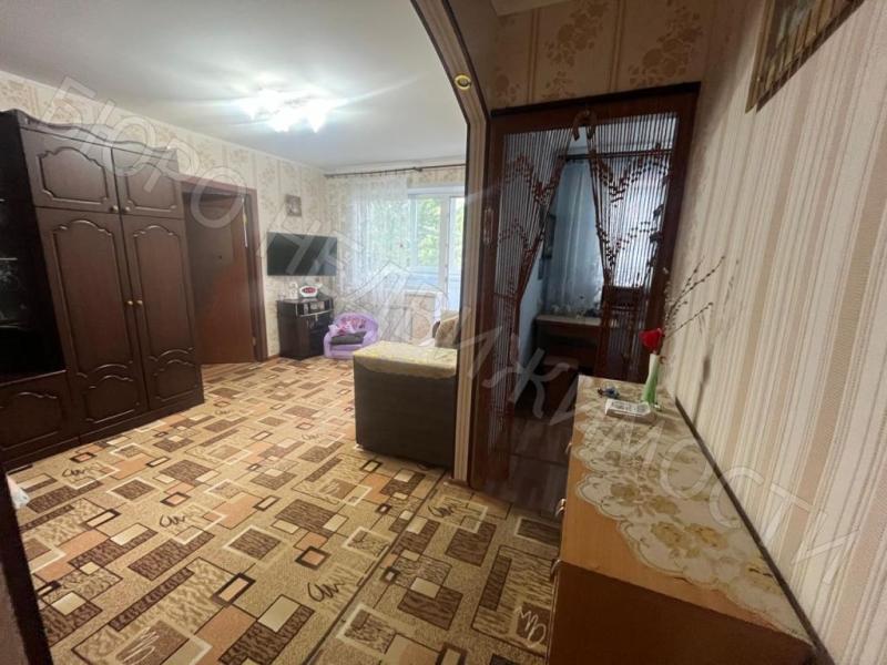 2-комн. квартира, 44 м², 3/5 этаж