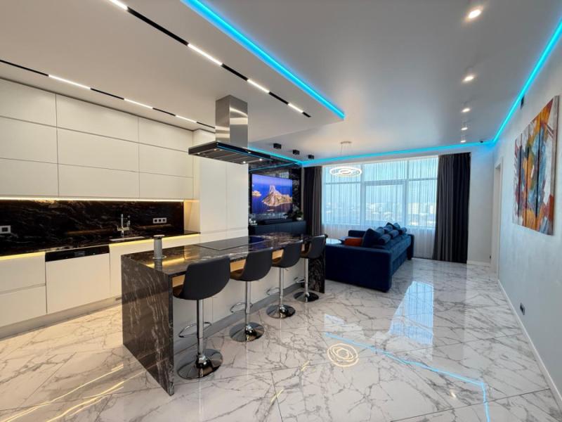 3-комн. квартира, 144 м², 25/59 этаж