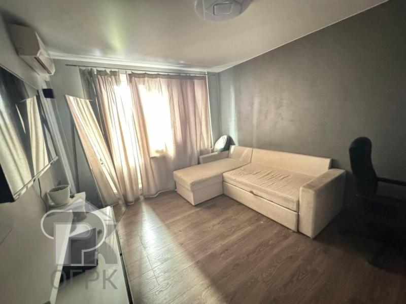 2-комн. квартира, 43.8 м², 4/5 этаж