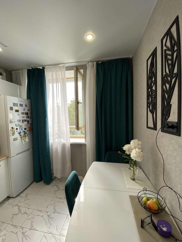 3-комн. квартира, 73.2 м², 4/5 этаж