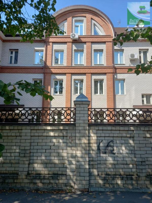 3-комн. квартира, 152 м², 3/4 этаж
