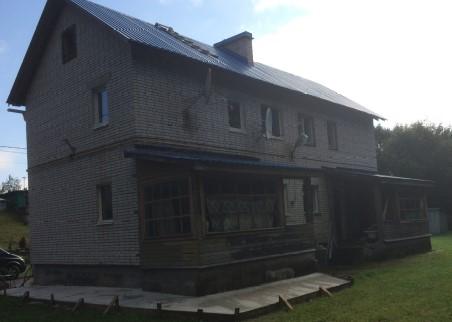 3-комн. квартира, 73.3 м², 1/2 этаж