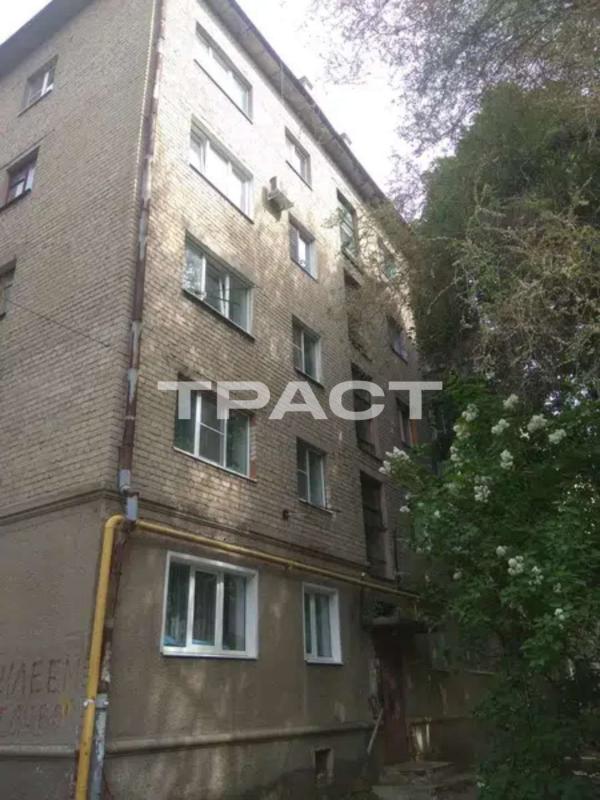 2-комн. квартира, 45 м², 2/5 этаж