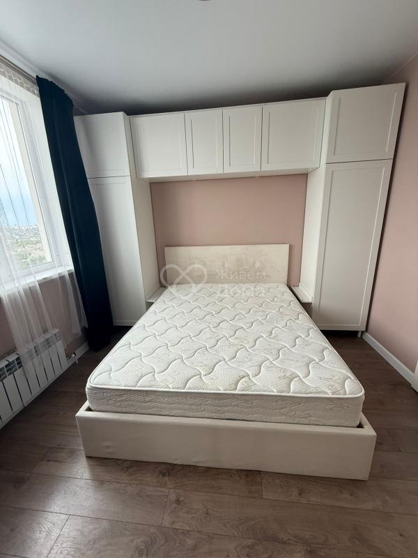2-комн. квартира, 55 м², 7/16 этаж