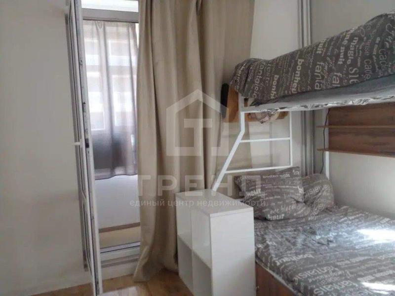 1-комн. квартира, 37 м², 4/12 этаж
