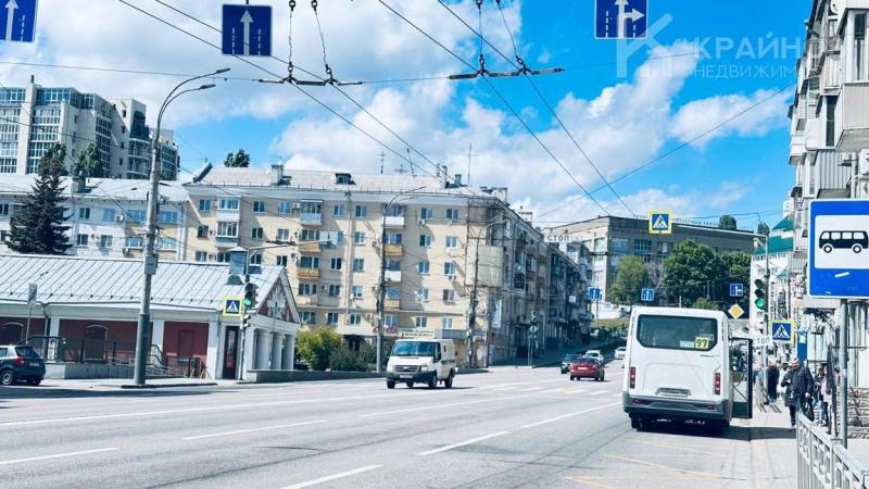 2-комн. квартира, 44 м², 3/5 этаж