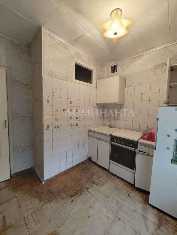 2-комн. квартира, 45.8 м², 2/5 этаж