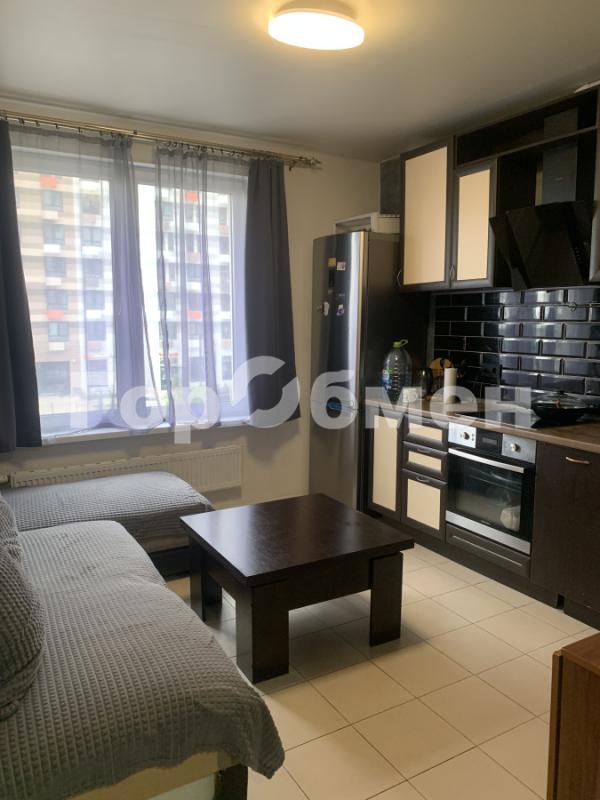 2-комн. квартира, 52 м², 3/25 этаж
