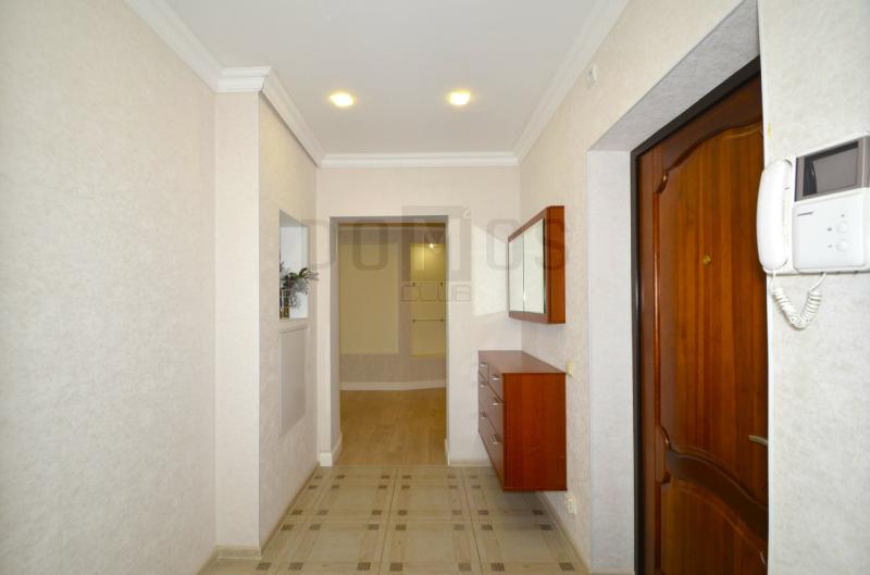 3-комн. квартира, 136 м², 21/25 этаж