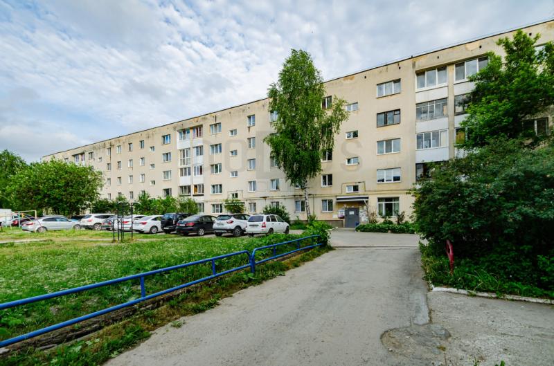 2-комн. квартира, 49.7 м², 2/5 этаж