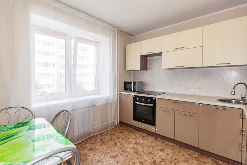 3-комн. квартира, 65.9 м², 2/10 этаж