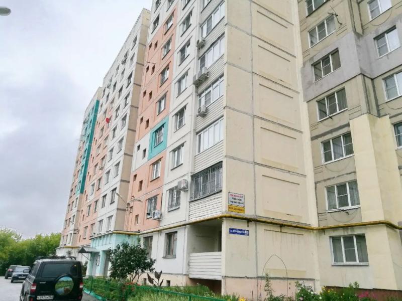 2-комн. квартира, 58.7 м², 1/10 этаж