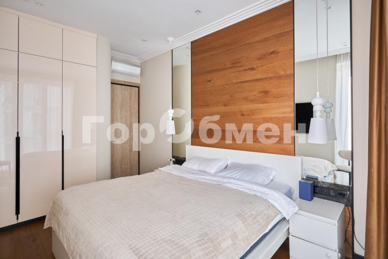 2-комн. квартира, 60.3 м², 10/20 этаж