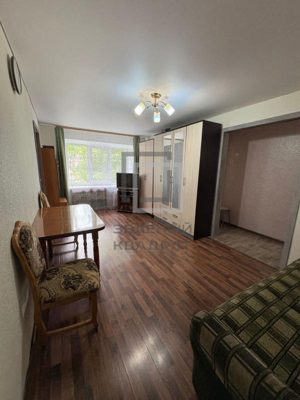 2-комн. квартира, 42.7 м², 2/5 этаж