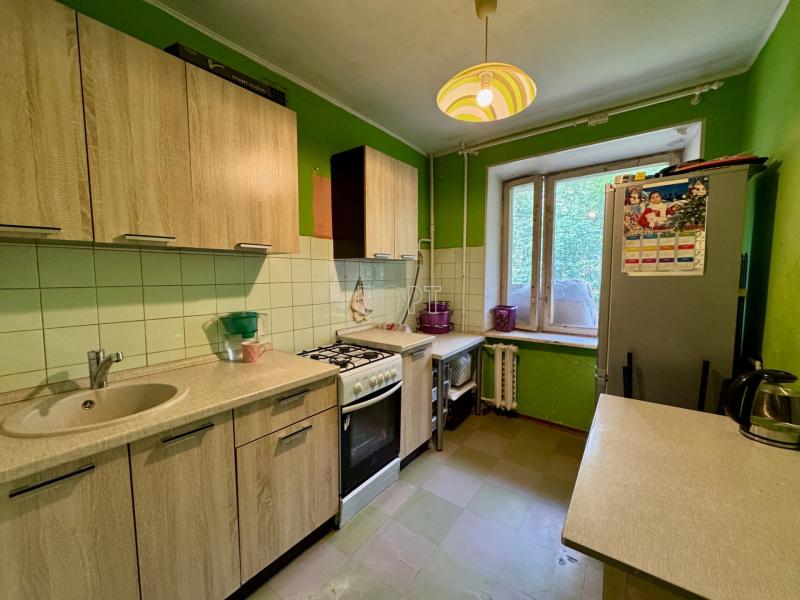 2-комн. квартира, 51 м², 3/9 этаж