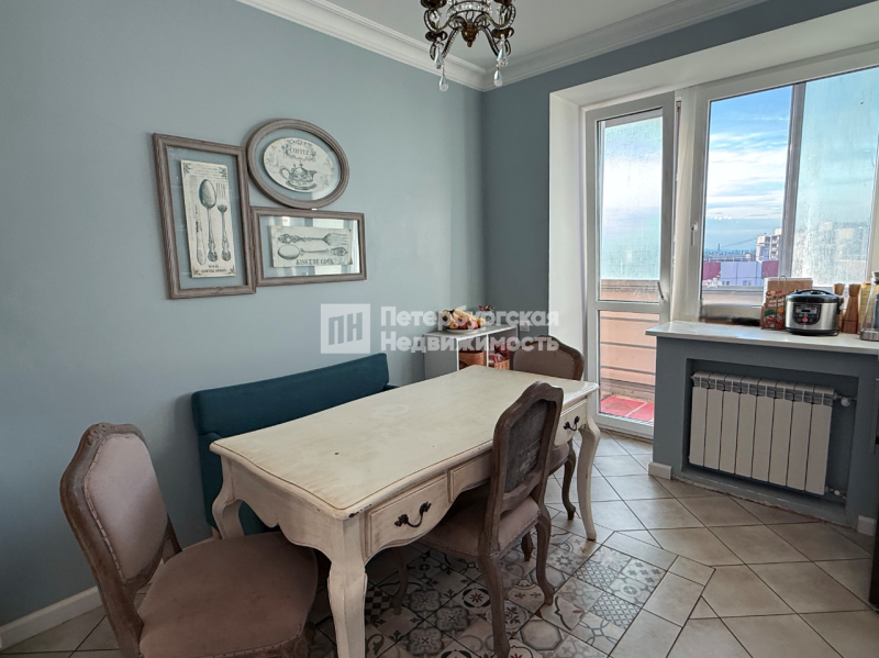 2-комн. квартира, 67 м², 11/17 этаж
