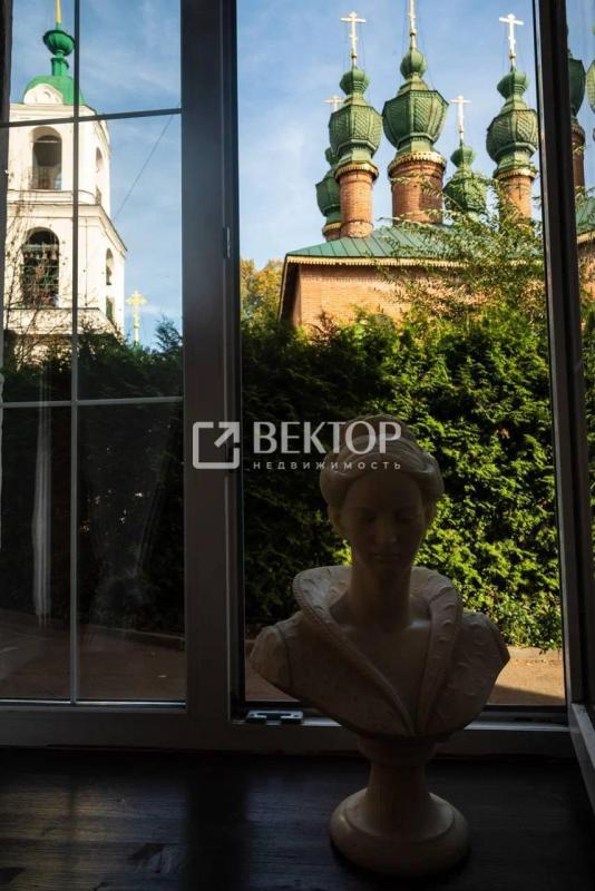 2-комн. квартира, 57.8 м², 1/5 этаж
