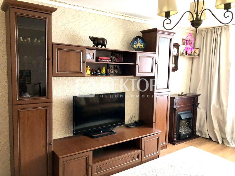 2-комн. квартира, 58 м², 3/9 этаж