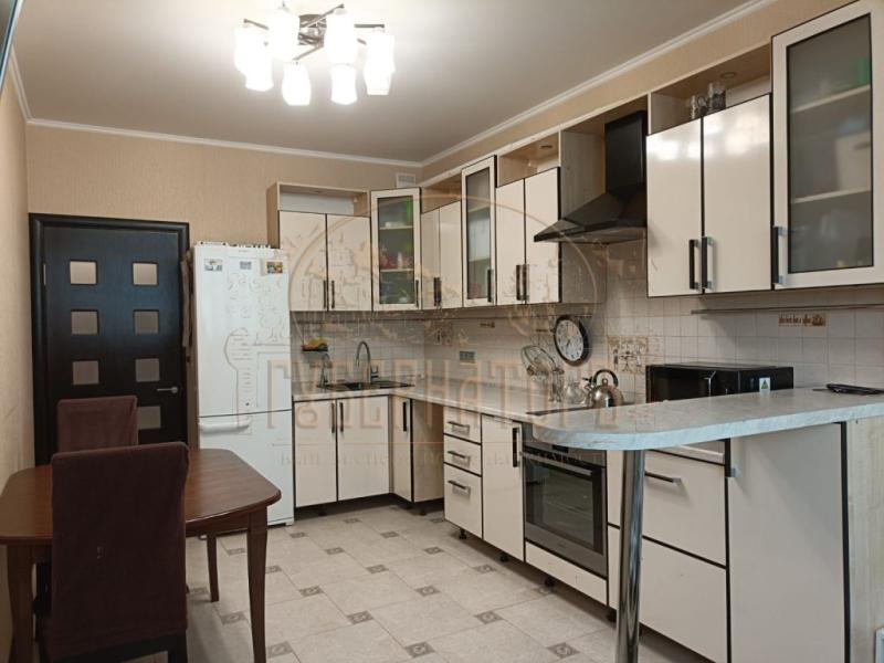 1-комн. квартира, 43 м², 8/17 этаж