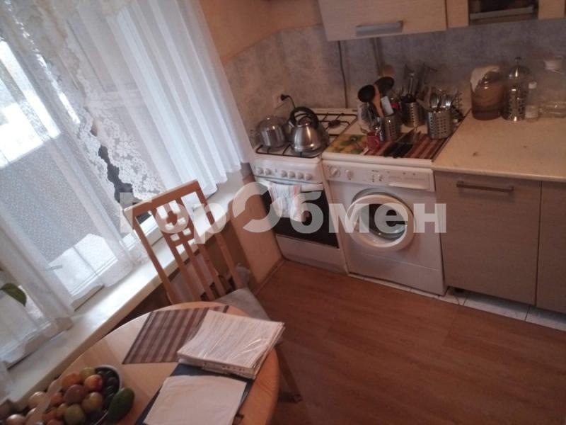 2-комн. квартира, 40 м², 11/16 этаж