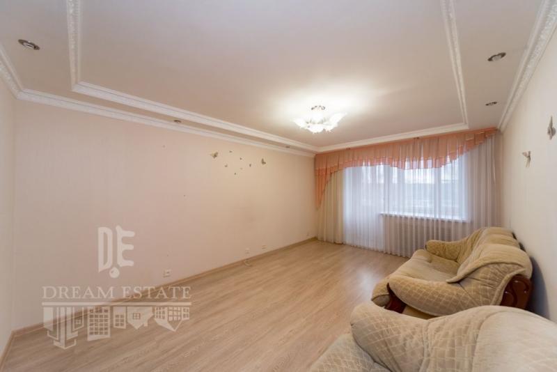 3-комн. квартира, 103 м², 4/5 этаж