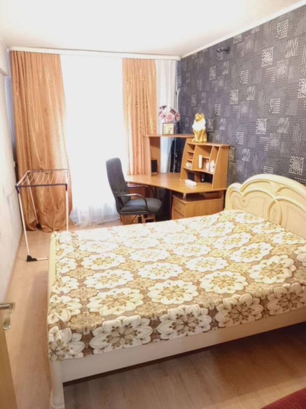 3-комн. квартира, 63 м², 1/5 этаж