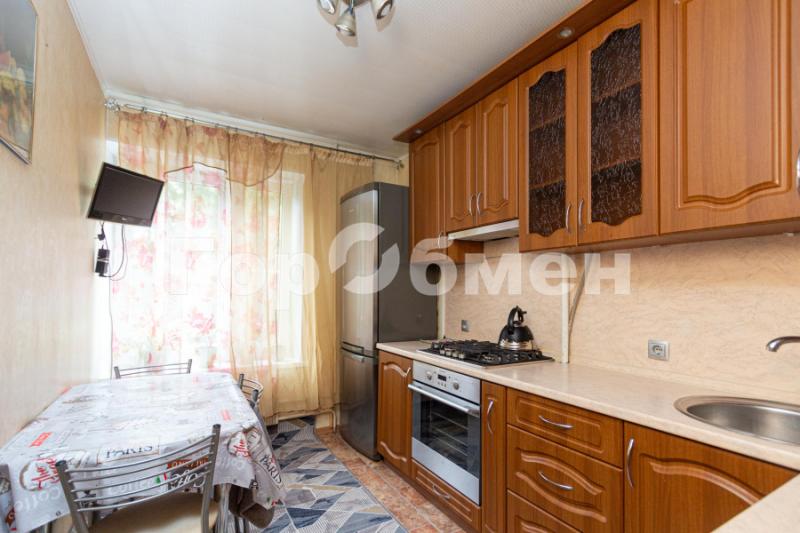 3-комн. квартира, 60.7 м², 2/9 этаж