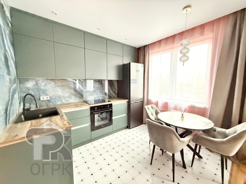 2-комн. квартира, 50 м², 4/13 этаж