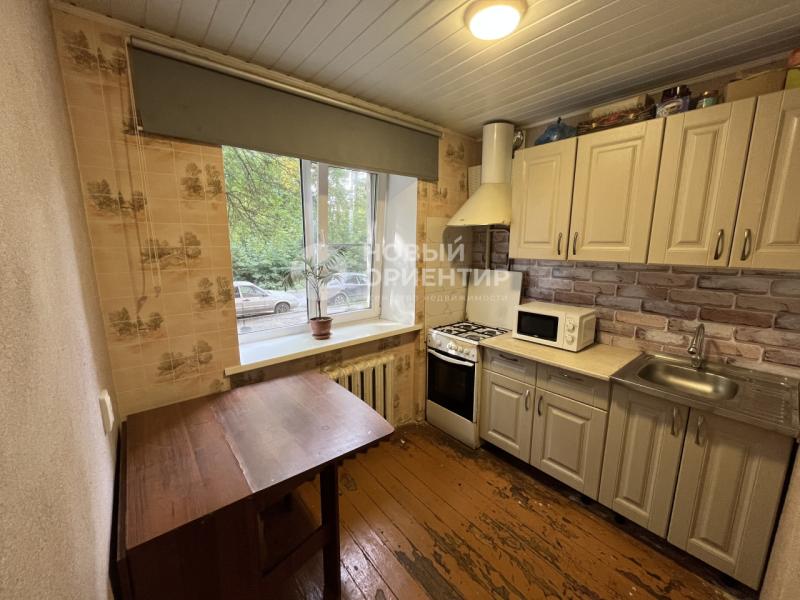 3-комн. квартира, 55 м², 1/5 этаж