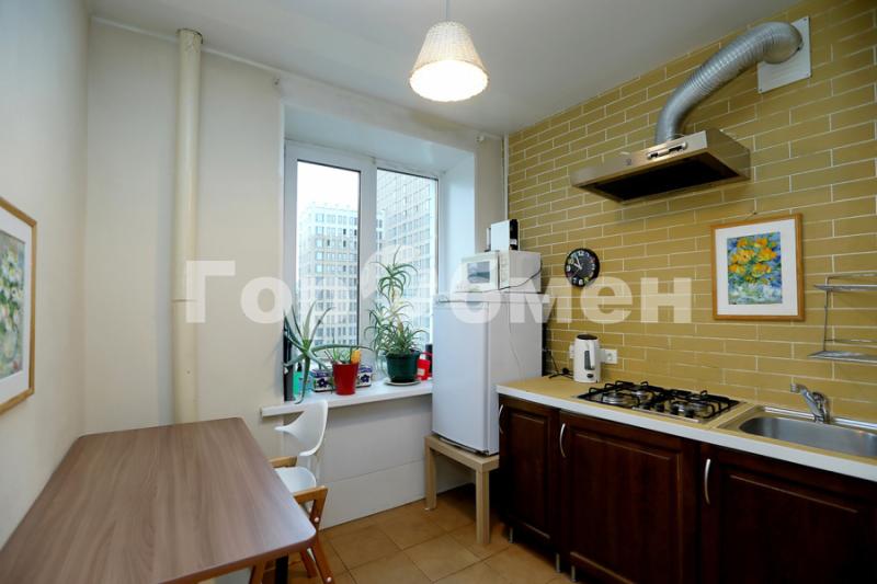 2-комн. квартира, 40 м², 5/9 этаж