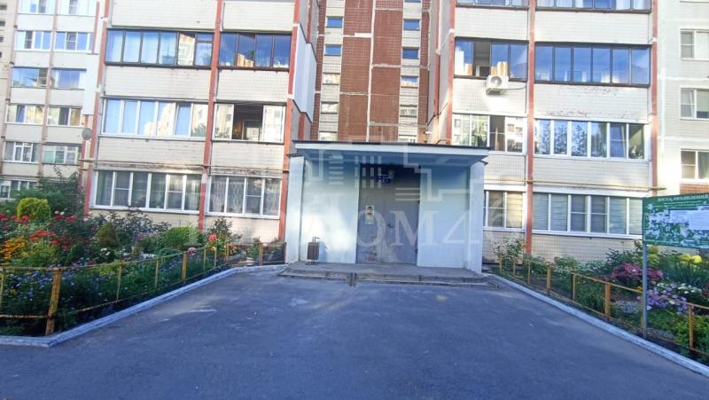 2-комн. квартира, 72 м², 9/9 этаж