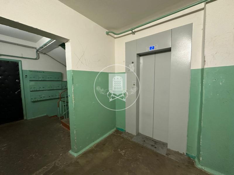 3-комн. квартира, 66 м², 1/9 этаж