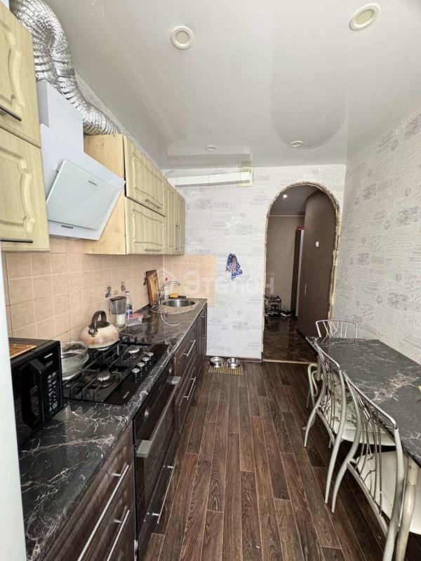 3-комн. квартира, 64 м², 9/9 этаж