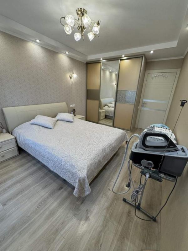 2-комн. квартира, 58 м², 4/14 этаж