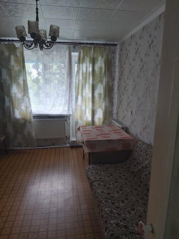 2-комн. квартира, 46 м², 3/5 этаж