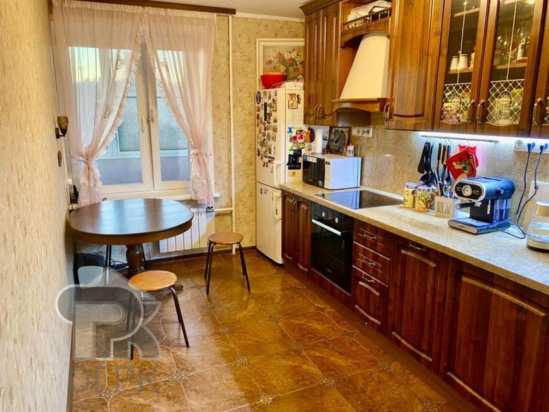 1-комн. квартира, 37 м², 7/16 этаж