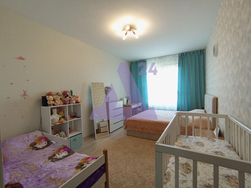 2-комн. квартира, 49 м², 13/17 этаж