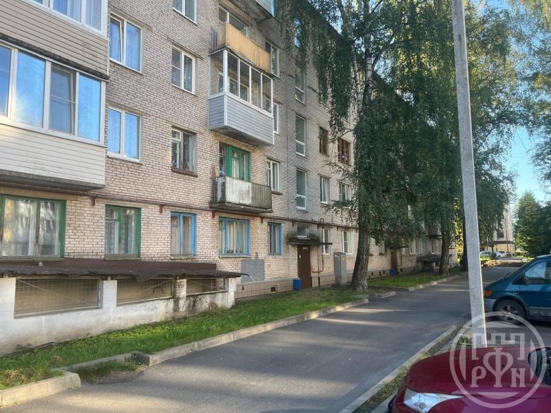 2-комн. квартира, 42 м², 3/4 этаж