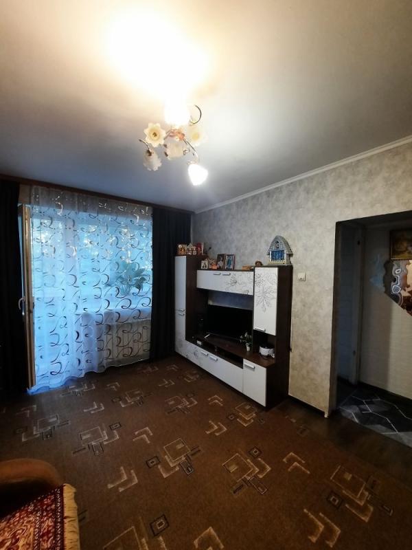 2-комн. квартира, 46 м², 2/5 этаж