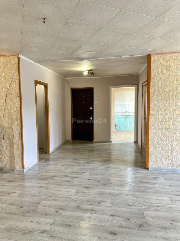 4-комн. квартира, 102 м², 5/6 этаж