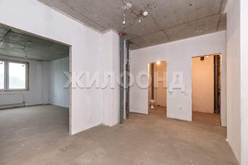 3-комн. квартира, 101 м², 3/19 этаж