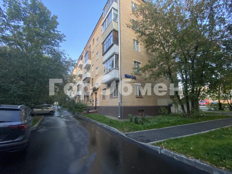 2-комн. квартира, 43 м², 1/5 этаж