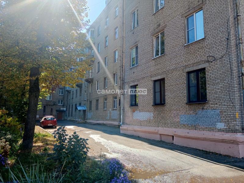 2-комн. квартира, 62 м², 5/5 этаж
