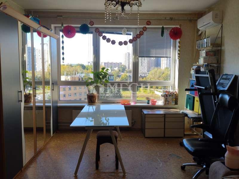 2-комн. квартира, 67 м², 7/23 этаж