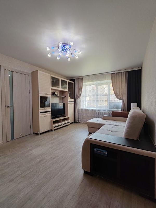 3-комн. квартира, 48 м², 1/4 этаж